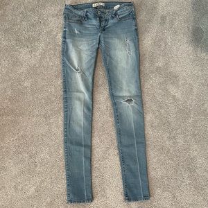 Hollister jeans